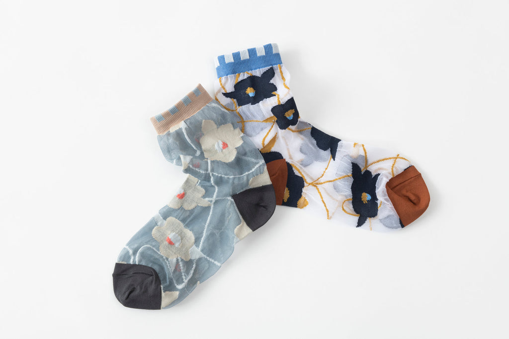 Tricote Camellia Socks L.Gray - OKURA