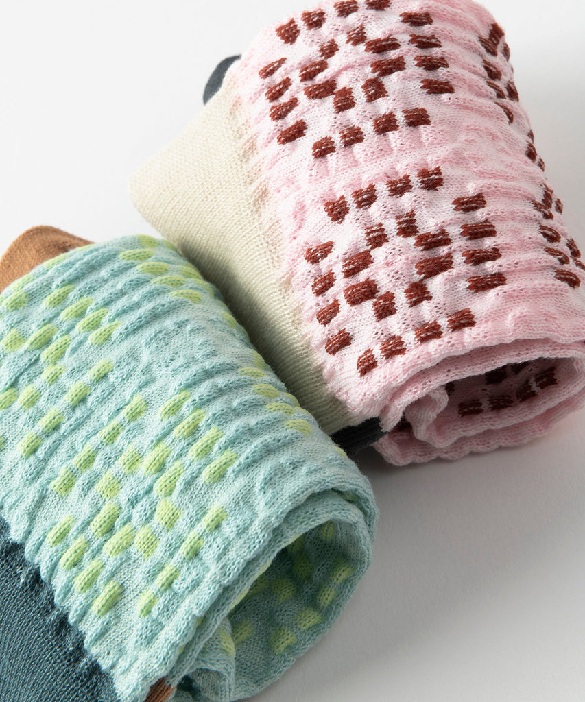 Tricote Crochet Patterned Panpy Socks Mint - OKURA