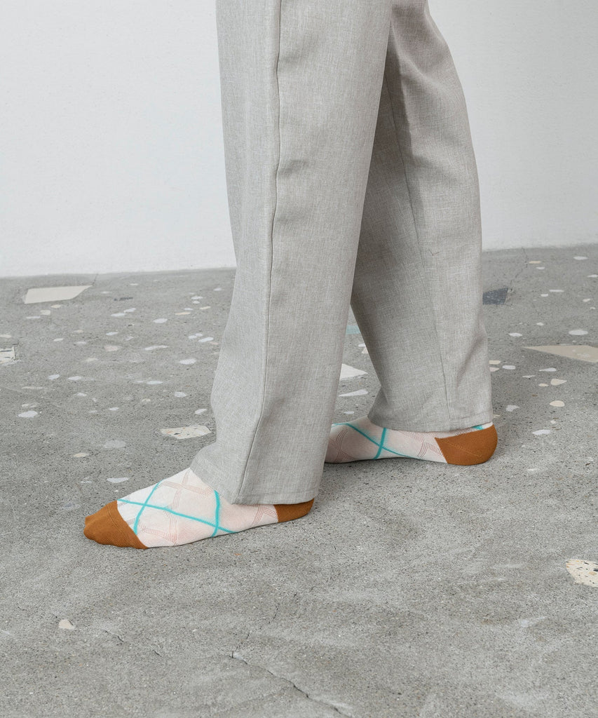 Tricote Cross Plaid Socks Ivory - OKURA