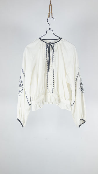 Shinzone Embroidered Blouse Ecru - OKURA