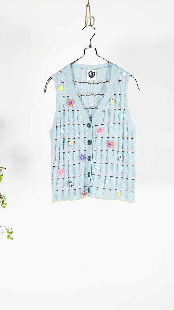 Yanyan Knits Dotty Rib Waistcoat Dusty Blue - OKURA