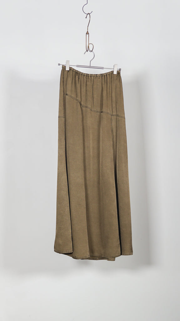 Shinzone Pigment Dyed Satin Skirt Kahki - OKURA