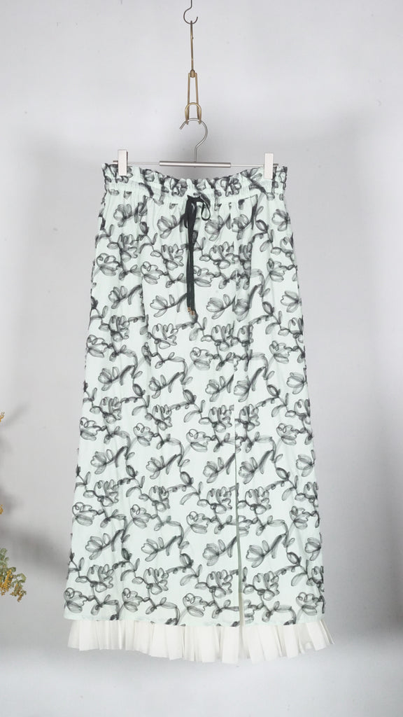 Leur Logette Flower Tulle Embroidery Skirt Green - OKURA