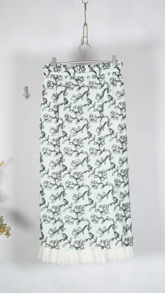Leur Logette Flower Tulle Embroidery Skirt Green - OKURA