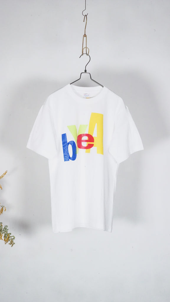 Byea. Byea. Tee White - OKURA