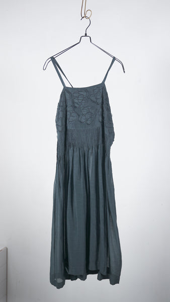 Bunon Flower Ribbon Skirt - Khadi Cotton Silk Flower Embroidery Charcoal - OKURA