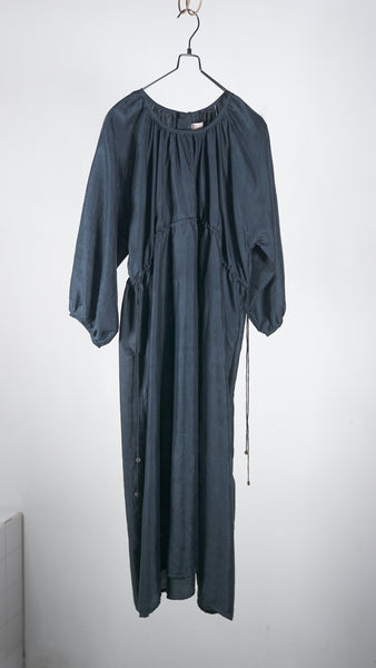 Bunon Back Button Dress - Khadi Silk Charcoal - OKURA