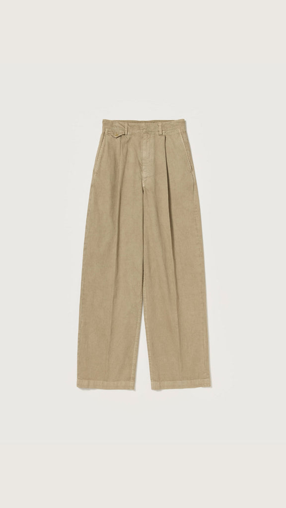 Auralee Men Garment-Dyed Finx Light Chino One-Tuck Wide Pants Beige - OKURA