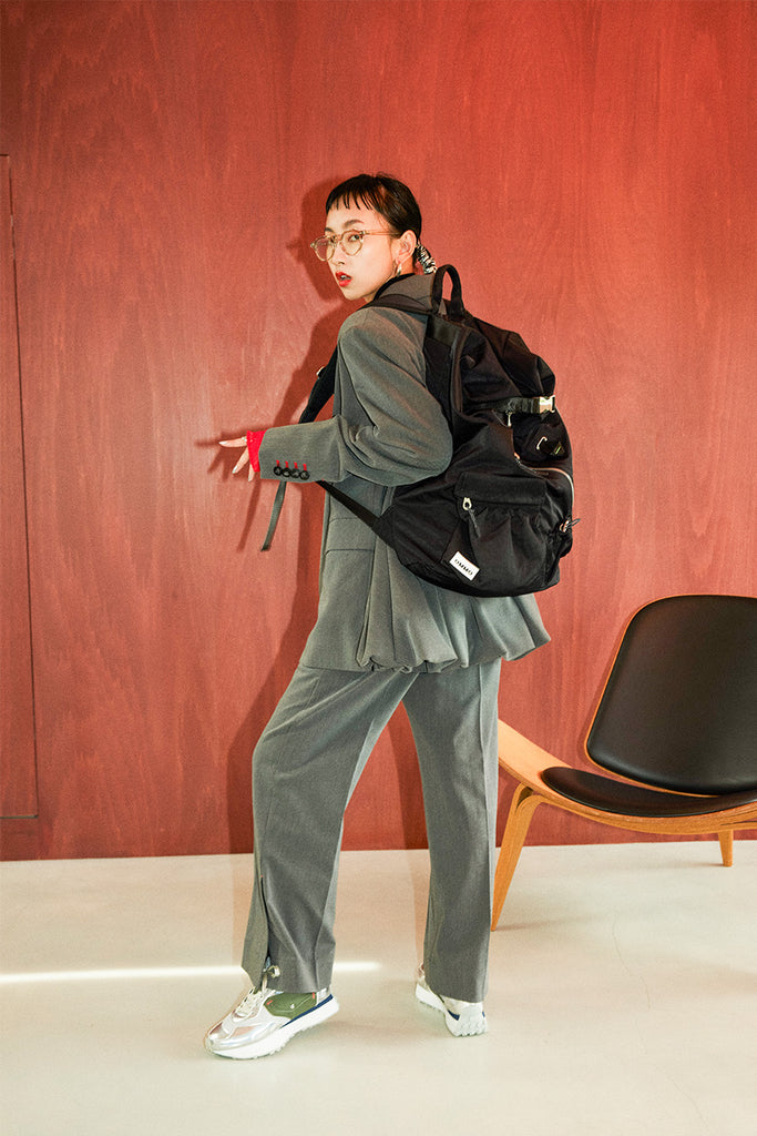 【在庫あり】 Ommo W Face Back Pack Black – OKURA バッグ