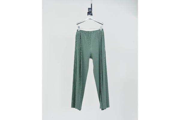 Buy Wine Trousers & Pants for Women by Sugathari Online