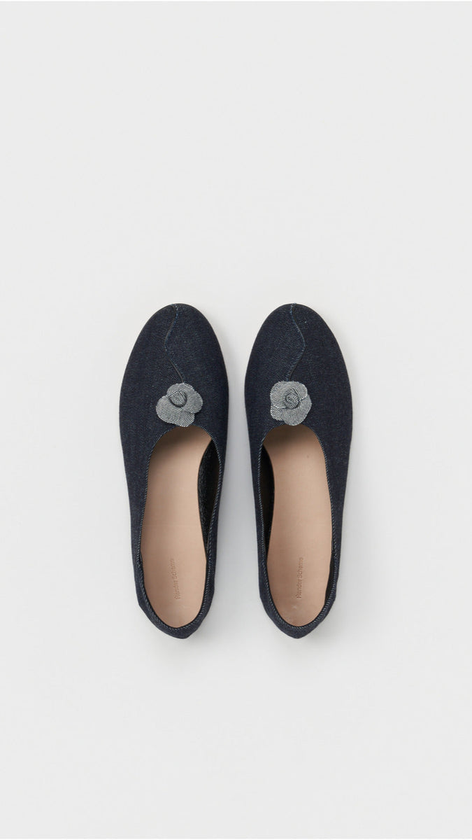 靴 hender scheme bloom Hender Scheme Bloom Indigo – OKURA