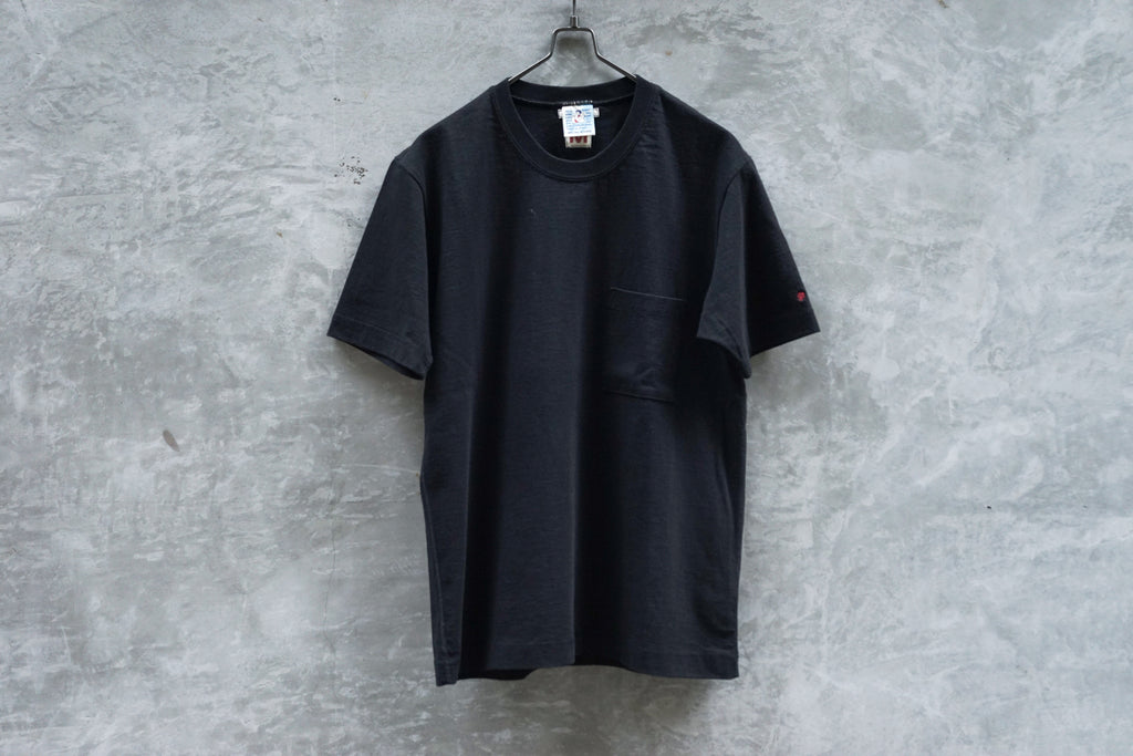 Bru Na Boinne Standard Pkt Tee Black - OKURA