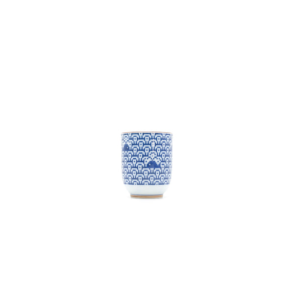 The Porcelains Whales In Ocean Tea Cup White - OKURA